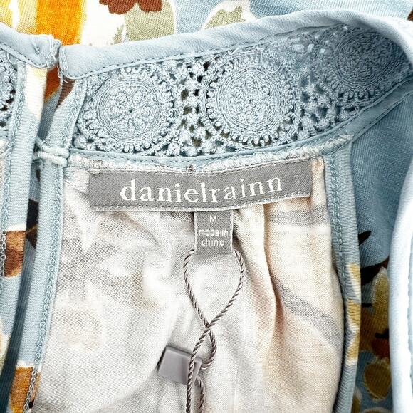 DanielRainn Women's Blue Floral Sleeveless Crochet Midi Dress Size M‎ - Picture 3 of 5